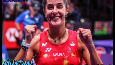 Carolina Marin VS  Teht Htar Thuzar/ Octavos / mundial Copenhague 2023
